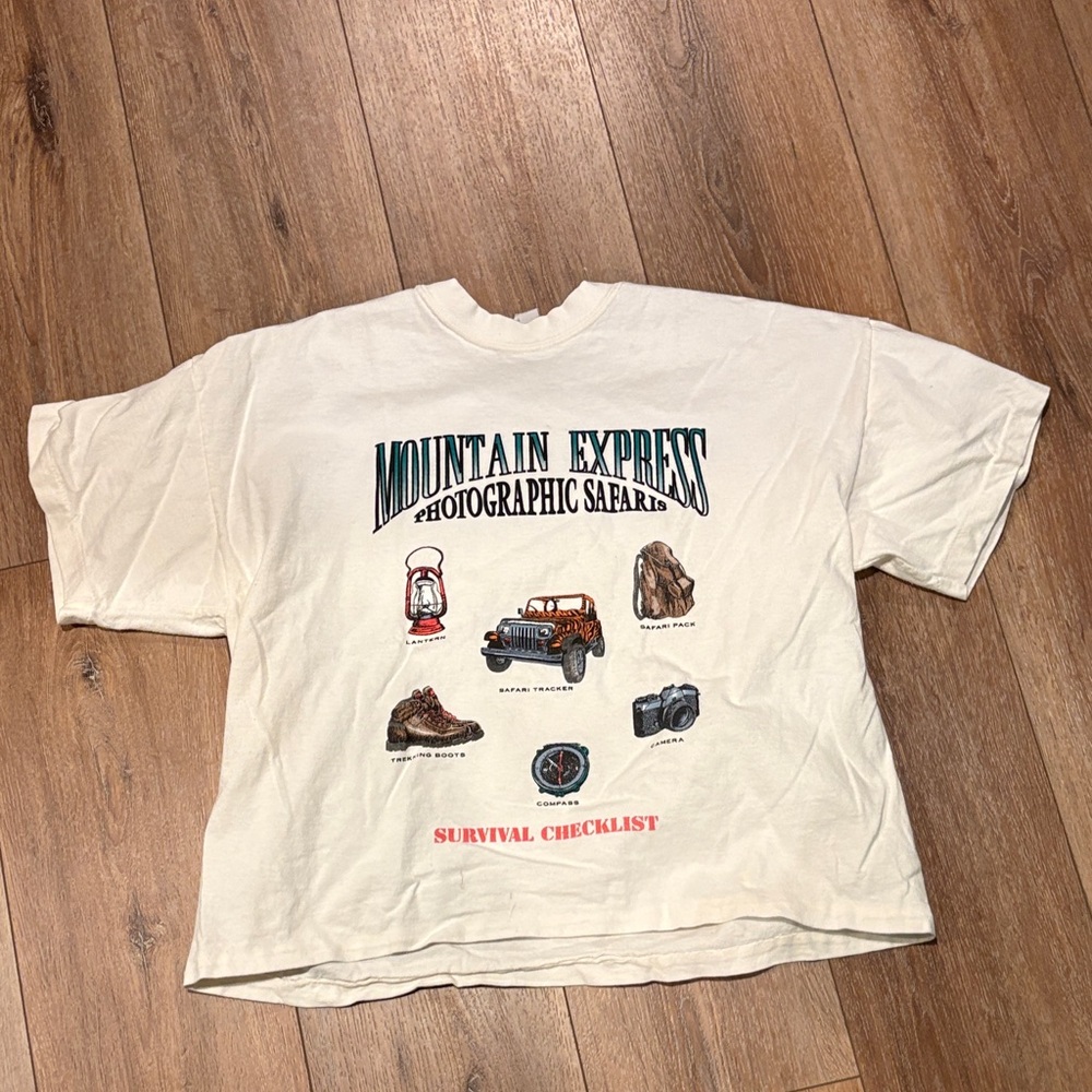 Vintage mountain express safari cream graphic short sleeve t shirt medium